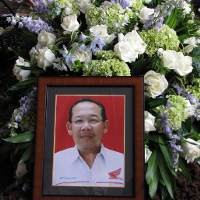 Astra Hantar Kepergian Ronny Ramli