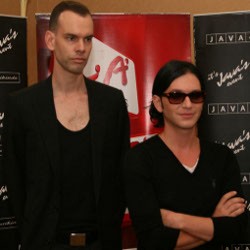 Konser Placebo Dihiasi Decak Kagum Penonton