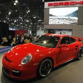 Bikin Orang Males Beli Porsche? 