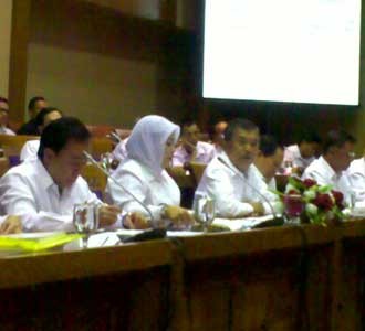 JK Sambangi DPR