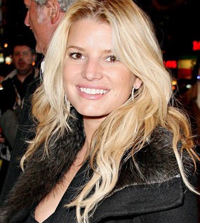 Jessica Simpson Katakan Tidak Pada Adegan Bugil
