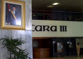 Foto Soekarno, Soeharto dan Gus Dur Dipajang di DPR