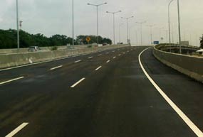 Efektif Soal Waktu, Berat dalam Tarif