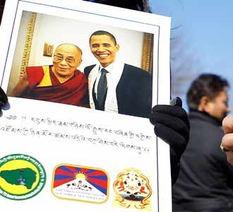 Dalai Lama Bertemu Obama