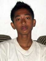 Tak Kerjakan PR, Murid SMP Dipaksa Makan Kapur Tulis