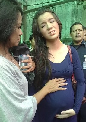 Sheila Marcia Kontraksi Usai Menyanyi