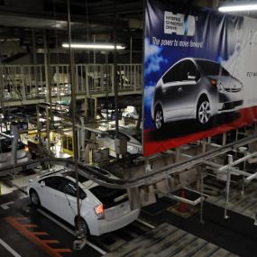 Toyota Rampungkan Recall 13 Prius di RI 