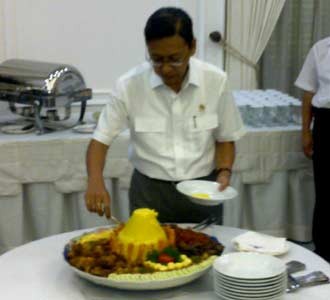 Boediono Ultah Ke-67