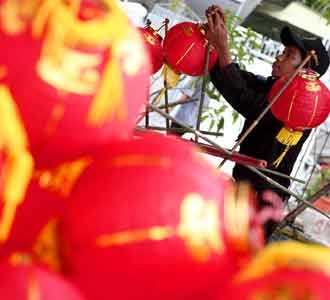Lampion Cap Go Meh Siap Digelar