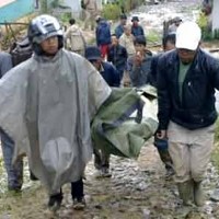Pengungsi dan Evakuator Butuh Bantuan