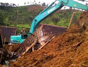 Evakuator Temukan Jasad Oneng