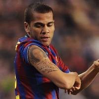 Alves Tetap Setia di Barca 