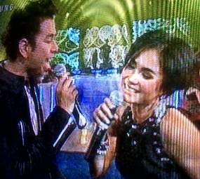 Yuni Shara Kaget Disuruh Nyanyi Bareng Raffi Ahmad