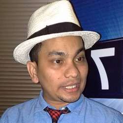 Jadi Dokter, Tompi Ogah Foto Bareng Pasien