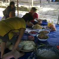 Dapur Darurat Siapkan 1.000 Nasi Bungkus Per Hari