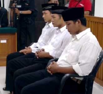 3 Polisi Penganiaya JJ Rizal Divonis