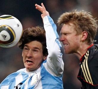 Argentina Tundukkan Jerman