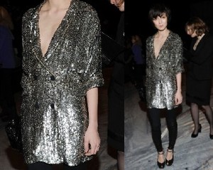 Sequin Blazer Untuk Weekend Lebih Glamour