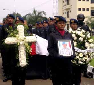 Pelepasan Jenazah Boas Woisiri
