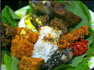 Sedep Komplet Nasi Urang Cirebon
