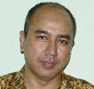 Marka Jalan di Depan RS Fatmawati Benar-benar Membingungkan 
