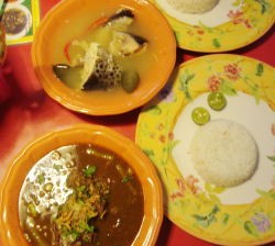 Hidangan Serba Kuah Di Kedai Sop