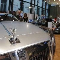 Rolls-Royce Ghost Masuk Indonesia Minggu Depan