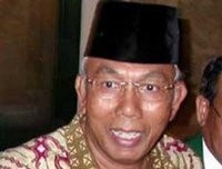 KPK: Bachtiar Chamsyah Juga Tersangka Korupsi Pengadaan Sarung