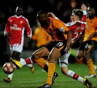 Arsenal Menang di Kandang Macan