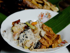 Opor Bakar