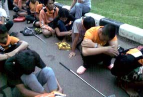 Bawa Senjata Tajam, 15 Orang Suporter Jakmania Jadi Tersangka