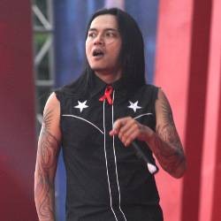 Ngaku Band Murahan, Koil Digaet Nagaswara