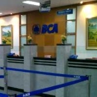 Layanan BCA Berangsur Normal