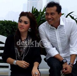 Anang Anggap Syahrini Teman Profesional