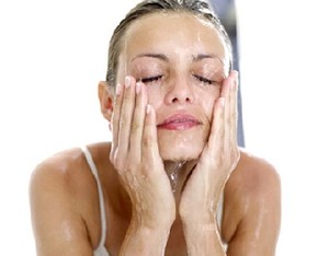 6 Langkah Mengatasi Jerawat
