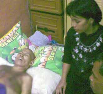 Lala Terkulai Akibat Kanker