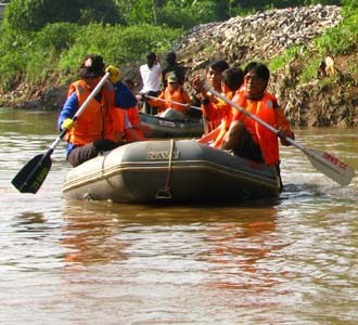 Ciliwung Peringati Hari Air Dunia