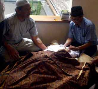 Ebet Kadarusman Tutup Usia