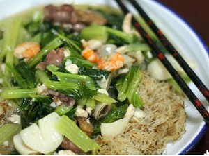 Hangat Mengenyangkan si Bihun Siram!