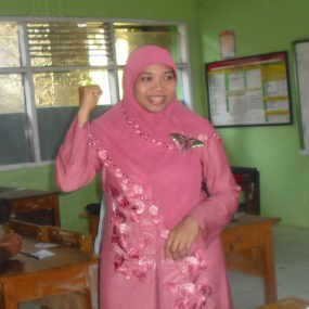 Pantau SMAN I Cikalongwetan, Netty Sumbang 308 Peralatan Ujian