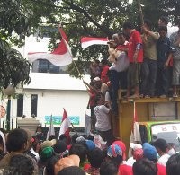 Akibat Demo Pedagang Ayam, Jl Kebon Sirih Ditutup
