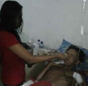 Akhirnya Penderita Kusta Bertemu dengan Anak dan Istri