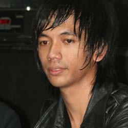Dipolisikan, dMasiv Tetap Santai