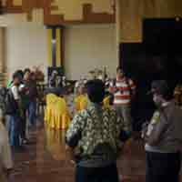 Massa FUI Bertahan, Lokasi Gathering Dijaga Ketat 