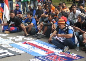 Kelompok Suporter Ikuti Kongres