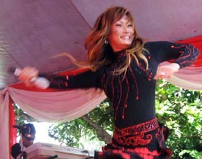 Ayahanda Inul Daratista Meninggal