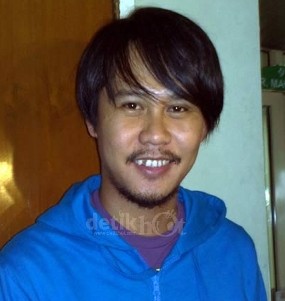 Ernest Cokelat Bikin Band Selingkuhan Seliar Kuda