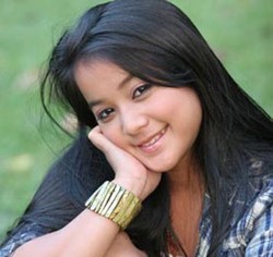 Juwita Kemana-mana Akan Dikawal Annisa Bahar