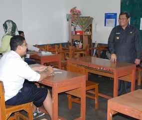 Gubernur: Semoga UN SMP Juga Berjalan Lancar