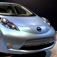 Nissan Leaf Cuma Rp 300 Jutaan